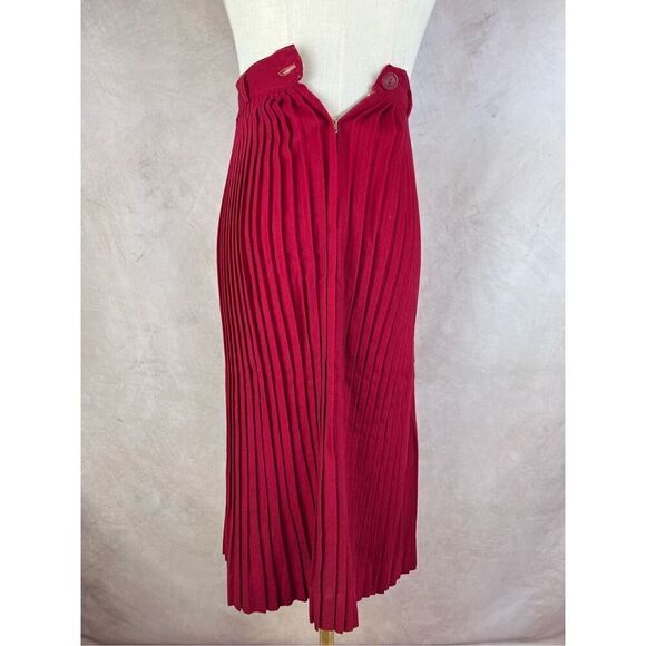Vintage 1940s Wool Pleated Skirt - Picture 4 of 8